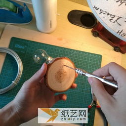 白炽灯泡变废为宝变身可爱小工艺品 这么美当然要用作教师节礼物啦