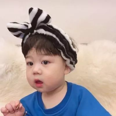 微信可爱男孩头像q宝