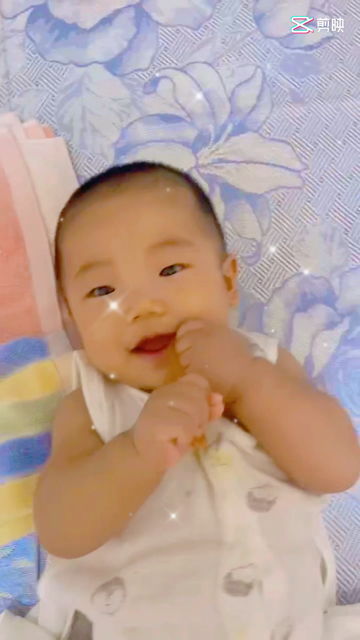 我是小核桃,可爱宝的温馨问候